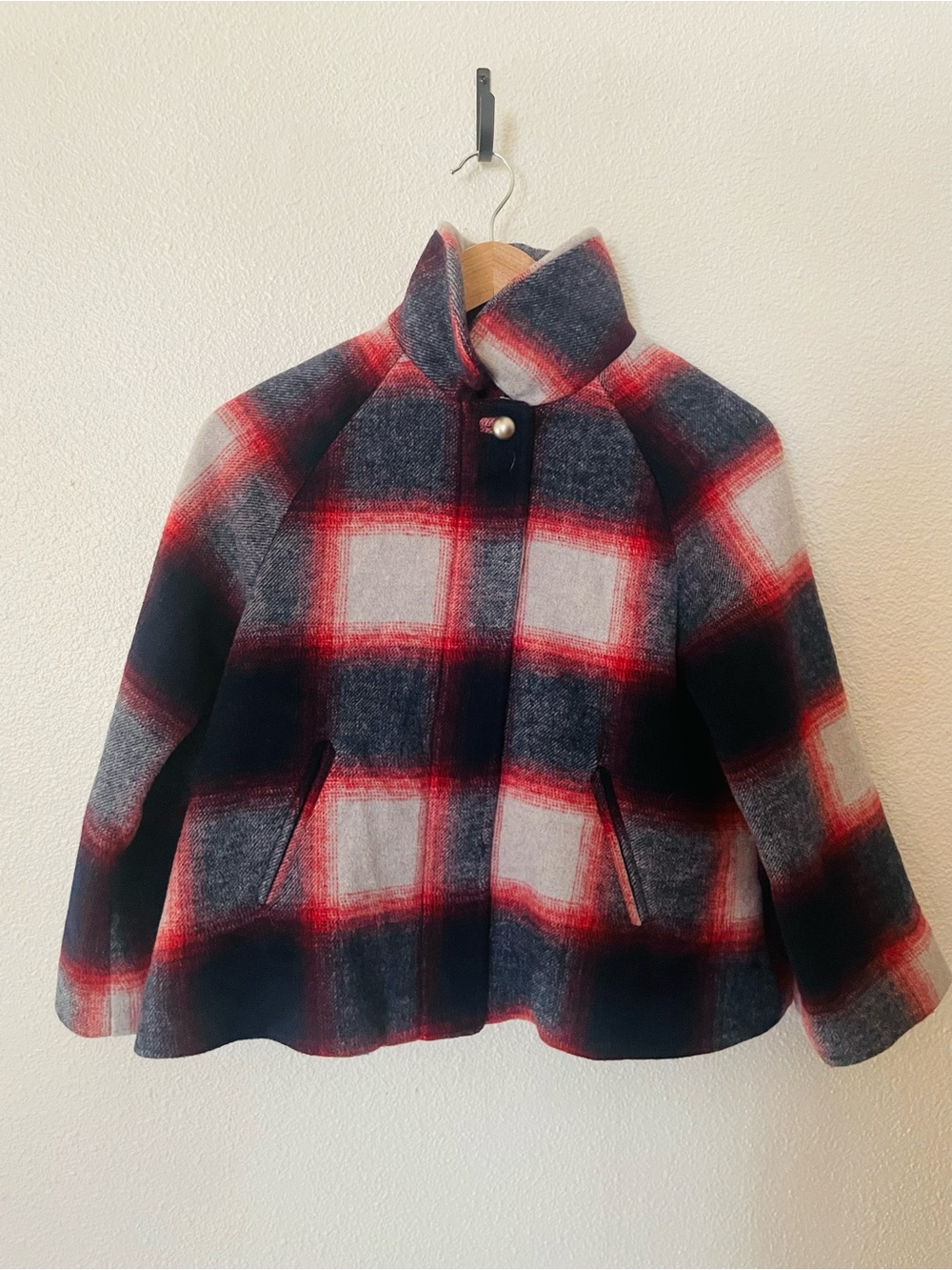GAP Girls' Cape Coat Plaid Navy Uniform Wool Blend Size Medium/8